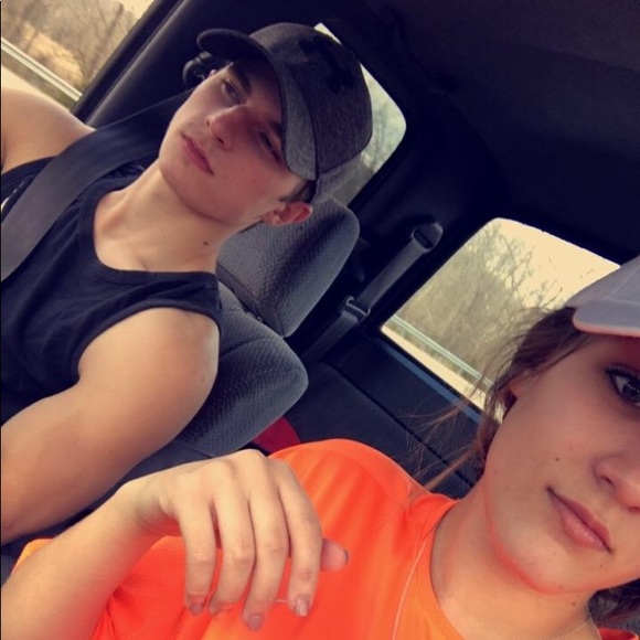 Meet your Posher, Cheyenne - Picture 1 of 1